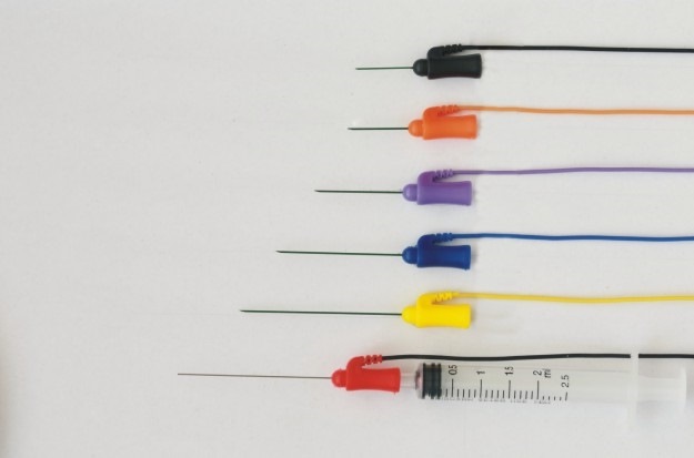 Disposable Neurotoxin Needle, 0,30 x 25mm (Orange) 15 pcs.  FRSH.
