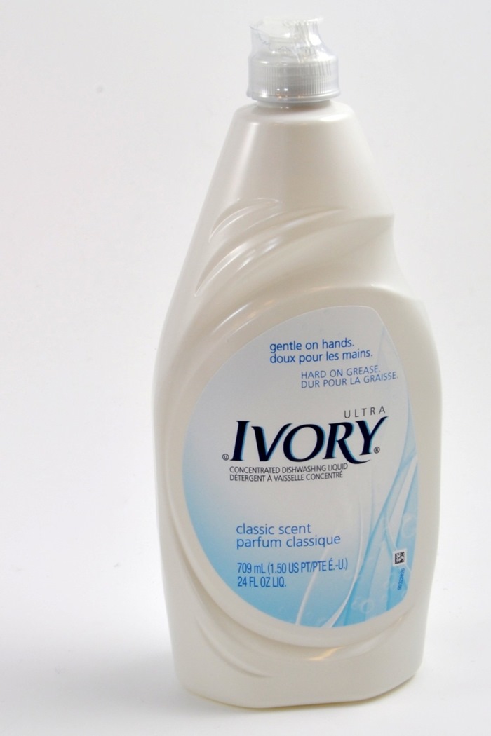 E16 Ivory - Concentrated washing liquid Detergent. 0,709 Liter.