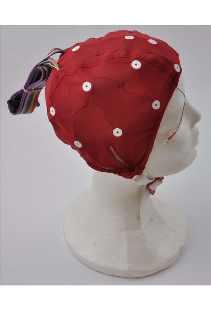 Electro-Cap size Medium (Red cap 54-58cm) REF=Cpz (pin 13) with 2 EOG electrodes and ear slits. 25 pin connector