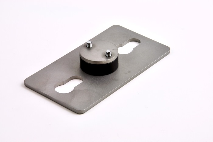 NIC1 - V32/V44 Amplifier Mounting Bracket for mount on the side of the cart/trolley