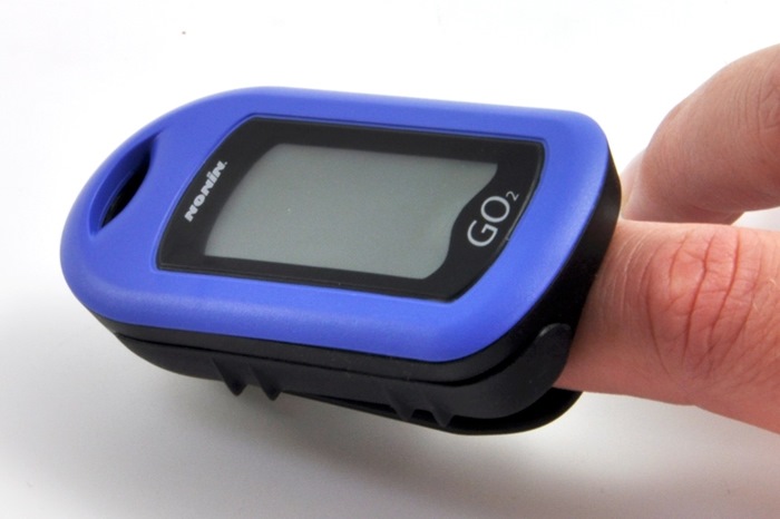 Nonin SpO2 - GO-2, Finger Pulsoximeter. Blue